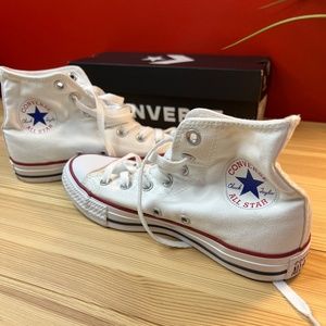 Converse Chuck Taylor All Star High Top Sneaker
